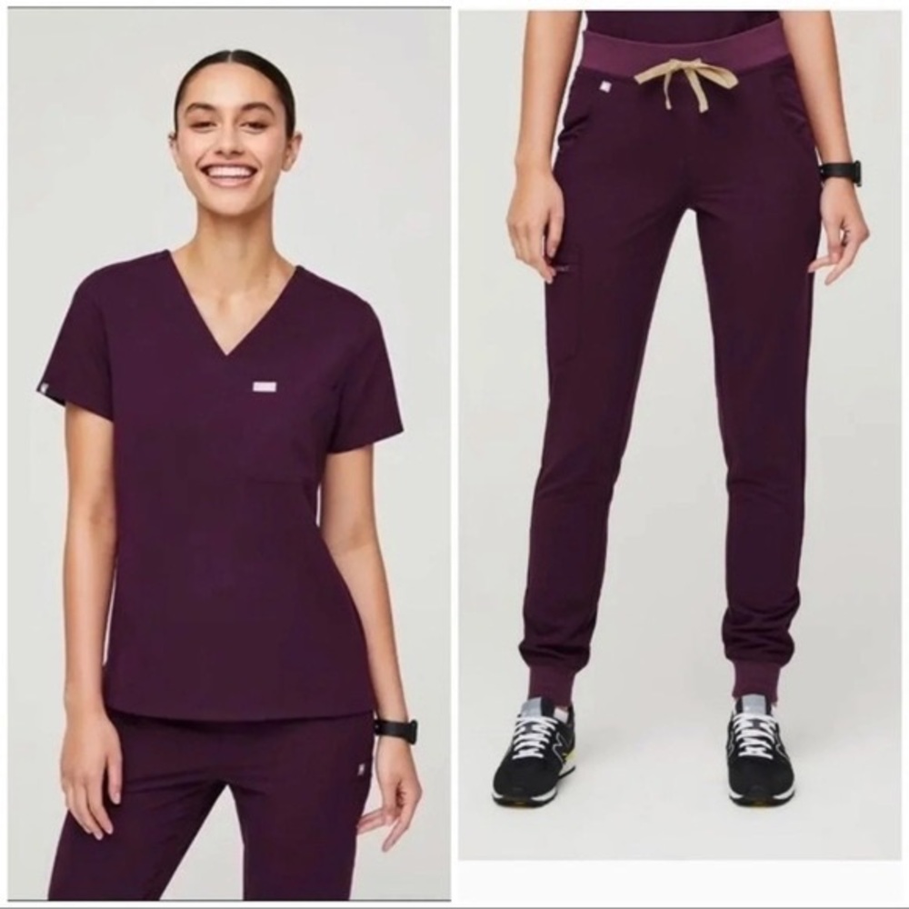 Full set Figs scrubs - XS Catalina Top & S Zamora Bottoms - Dark Purple